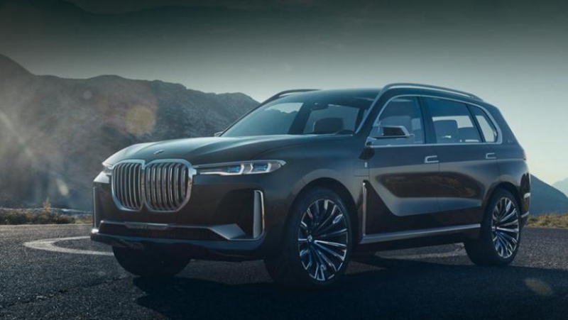 В Сети опубликовали первые рендеры нового кроссовера BMW X5 В Сети опубликовали первые рендеры нового кроссовера BMW X5